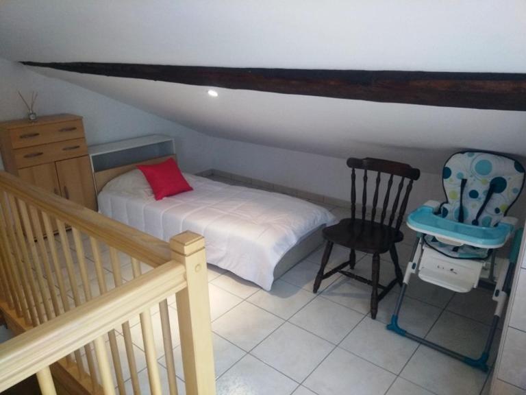 Appartement En Location Touristique Pour 4 Personnes Docelles Bagian luar foto